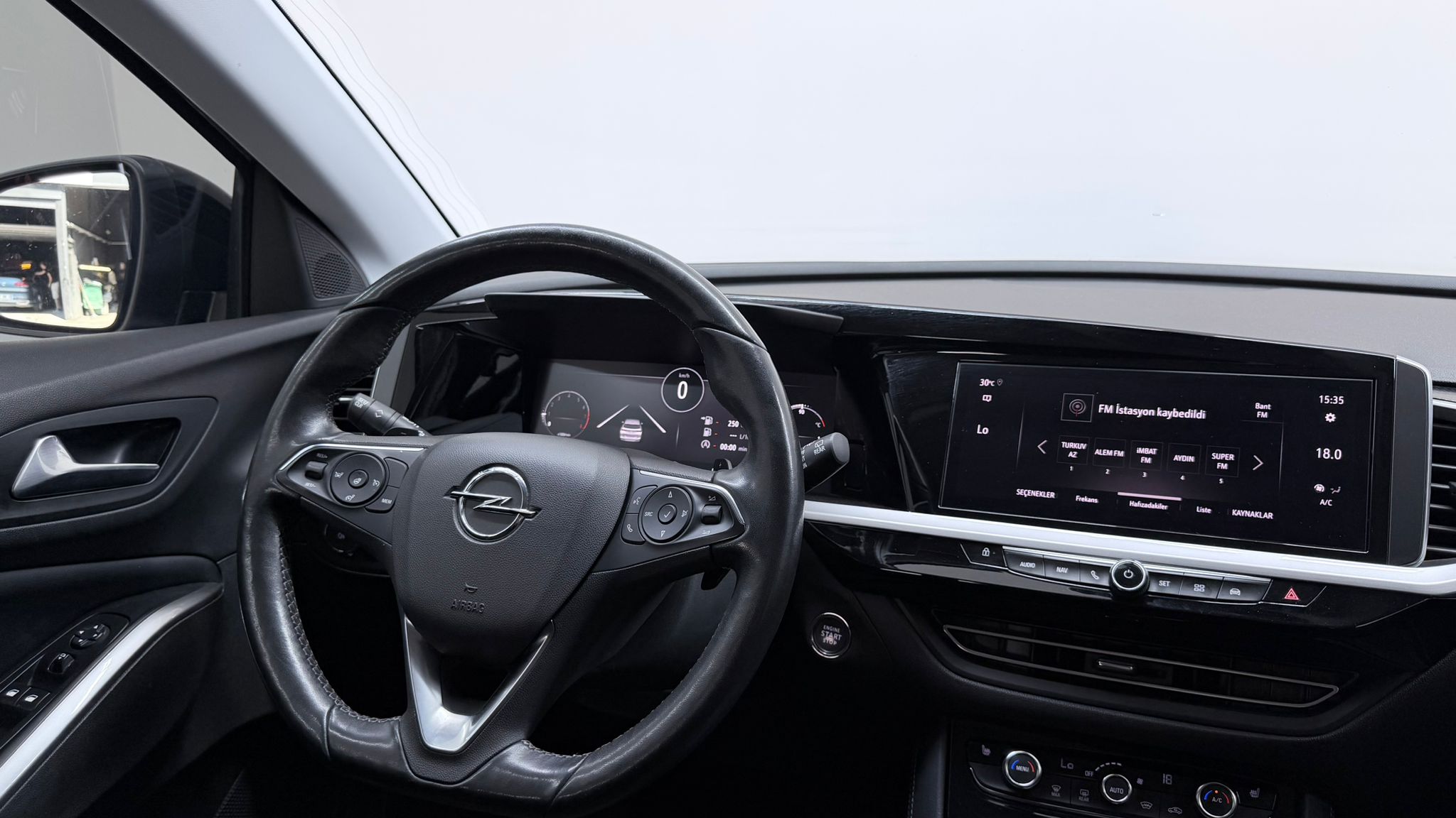 OPEL GRANDLAND 17